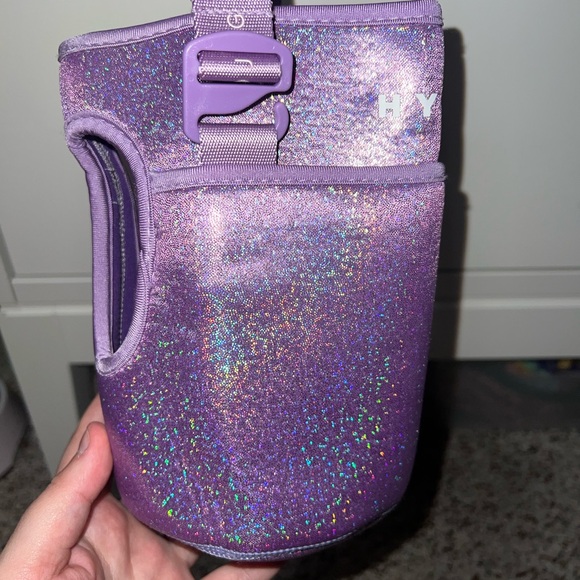 HydroJug sleeve with strap - Picture 2 of 8